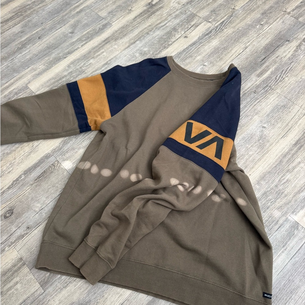 RVCA Men's Tan and Navy Crewneck Sweater